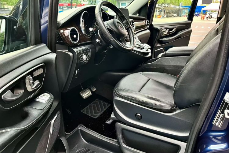 Used Mercedes-Benz V-Class 2018 V 260 Prestige Edition China V Interior 3