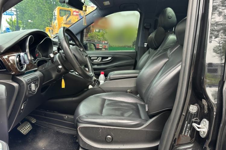 Used Mercedes-Benz V-Class 2018 V 260 L Prestige Extended Version China VI Interior 3