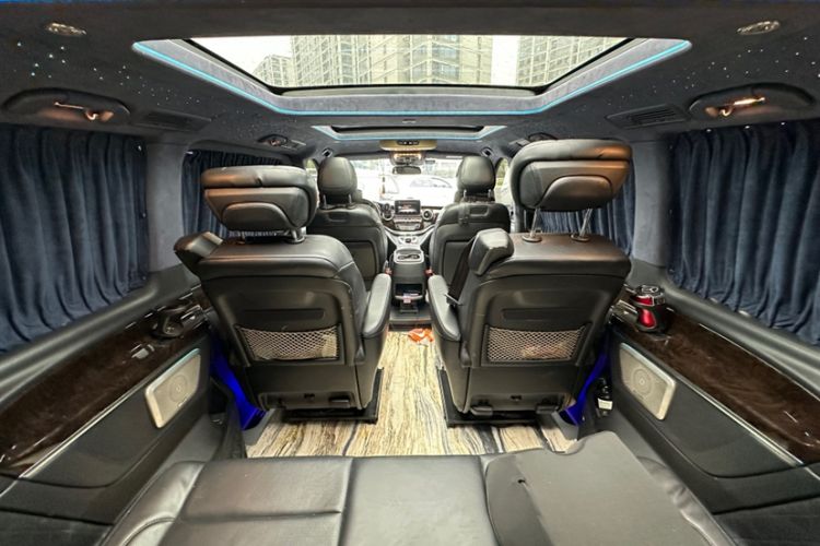 Used Mercedes-Benz V-Class 2018 V 260 L Prestige Extended Version China VI Interior 6