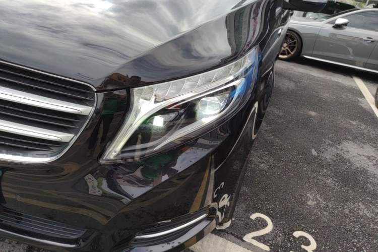 Used Mercedes-Benz V-Class 2018 V 260 Prestige Edition China VI Left Front Headlight