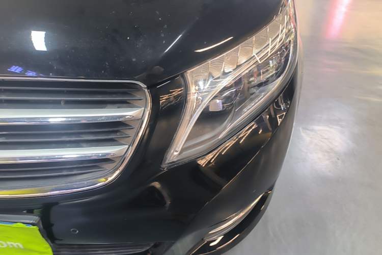 Used Mercedes-Benz V-Class 2018 V 260 L Prestige Extended Version China VI Left Front Headlight