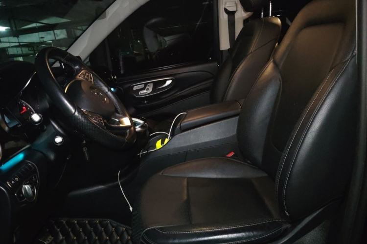 Used Mercedes-Benz V-Class 2018 V 260 Prestige Edition China VI Left Front Seat