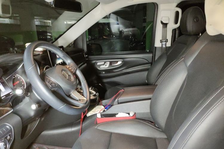 Used Mercedes-Benz V-Class 2018 V 260 L Prestige Extended Version China VI Left Front Seat