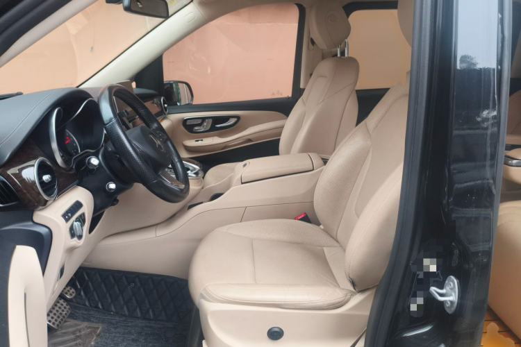 Used Mercedes-Benz V-Class 2018 V 260 L Prestige Extended Version China VI Left Front Seat