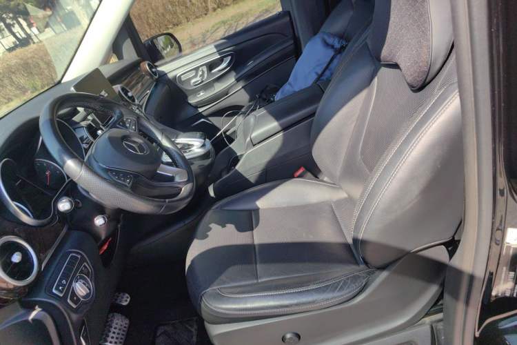 Used Mercedes-Benz V-Class 2018 V 260 L Prestige Extended Version China VI Left Front Seat