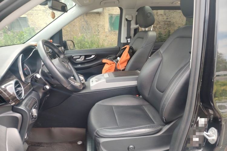 Used Mercedes-Benz V-Class 2018 V 260 Avantgarde Edition China VI Left Front Seat