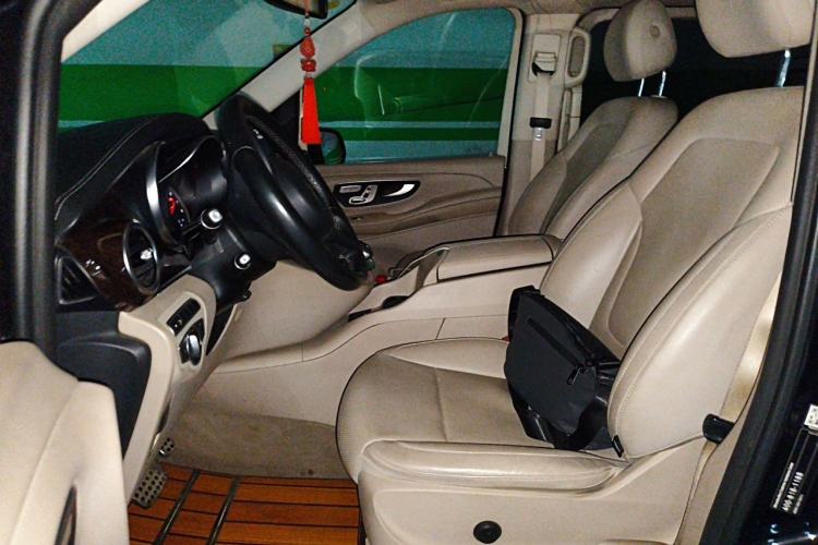 Used Mercedes-Benz V-Class 2018 V 260 Prestige Edition China V Left Front Seat