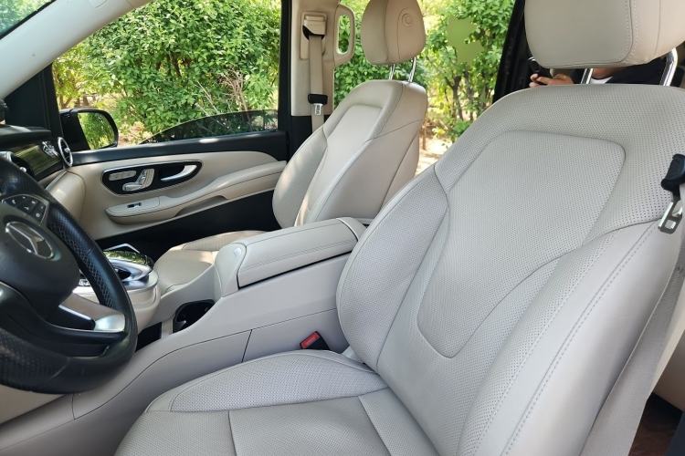 Used Mercedes-Benz V-Class 2018 V 260 Prestige Edition China VI Left Front Seat