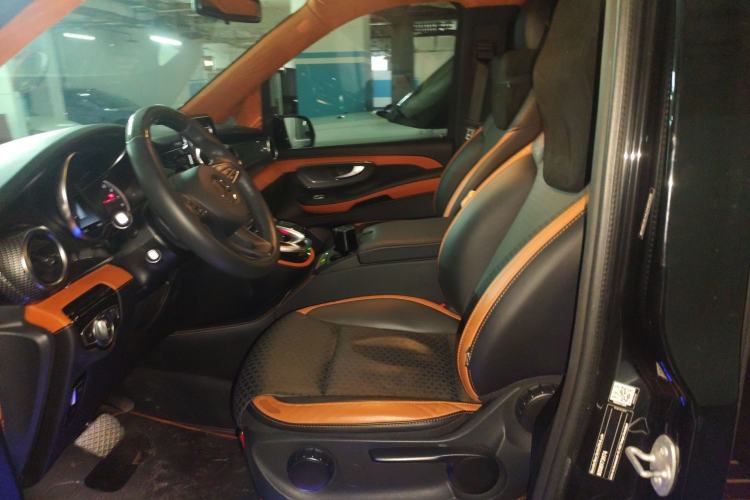 Used Mercedes-Benz V-Class  Left Front Seat
