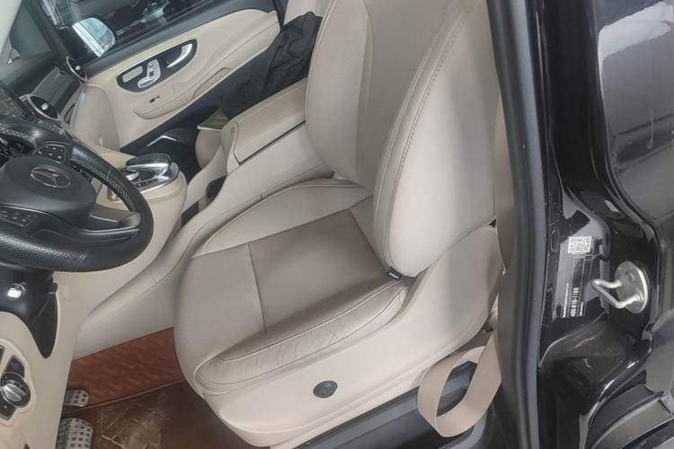 Used Mercedes-Benz V-Class 2018 V 260 Prestige Edition China VI Left Front Seat