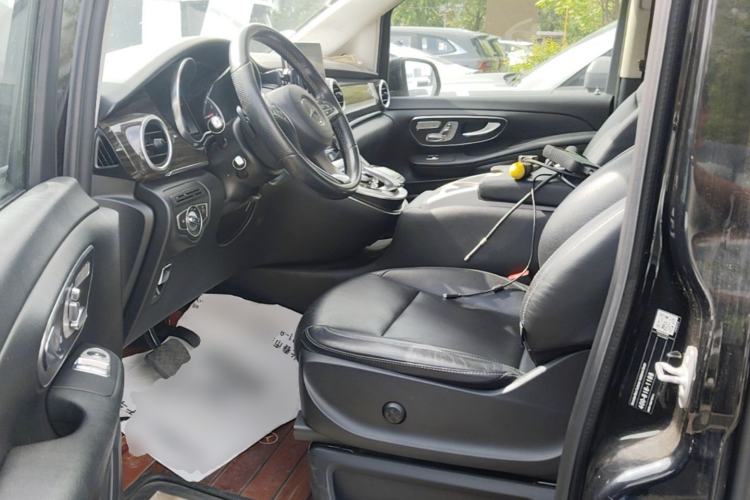 Used Mercedes-Benz V-Class 2018 V 260 Avantgarde Edition China V Left Front Seat