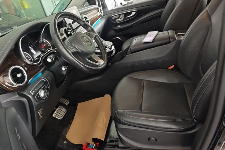 Used Mercedes-Benz V-Class 2018 V 260 L Prestige Extended Version China VI Left Front Seat