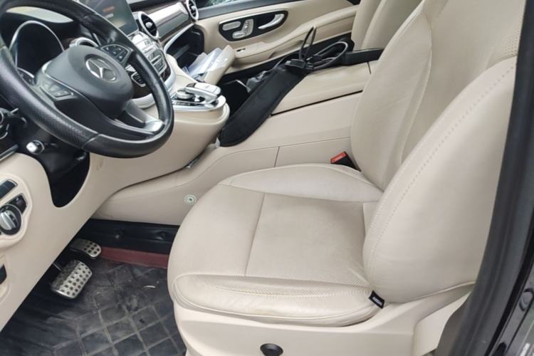 Used Mercedes-Benz V-Class 2018 V 260 Prestige Edition China VI Left Front Seat