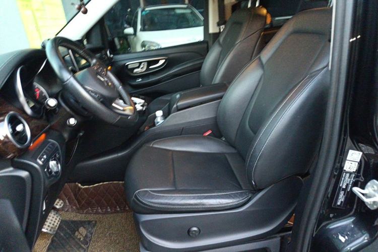 Used Mercedes-Benz V-Class 2018 V 260 L Prestige Extended Version China VI Left Front Seat
