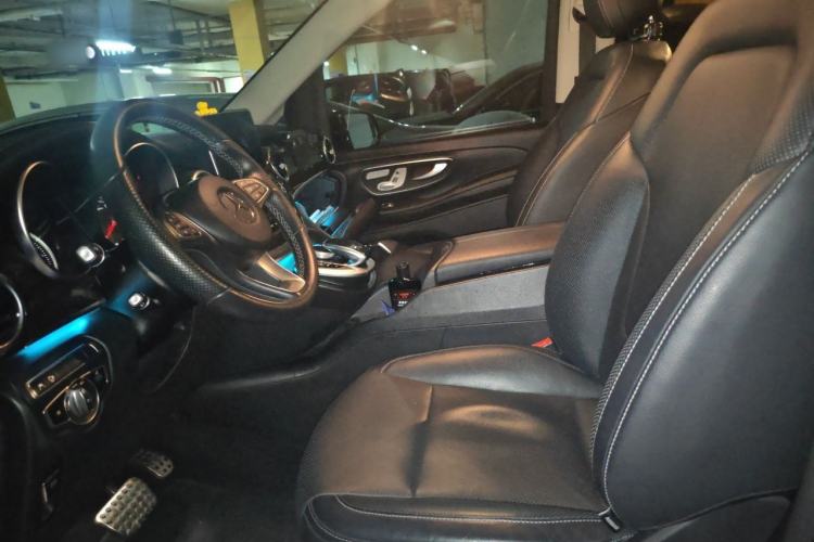 Used Mercedes-Benz V-Class 2018 V 260 Prestige Edition China VI Left Front Seat