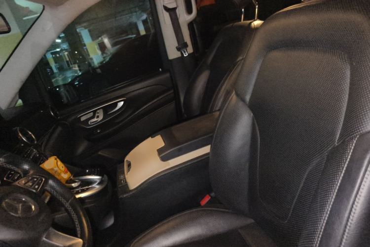 Used Mercedes-Benz V-Class 2018 V 260 Avantgarde Edition China V Left Front Seat