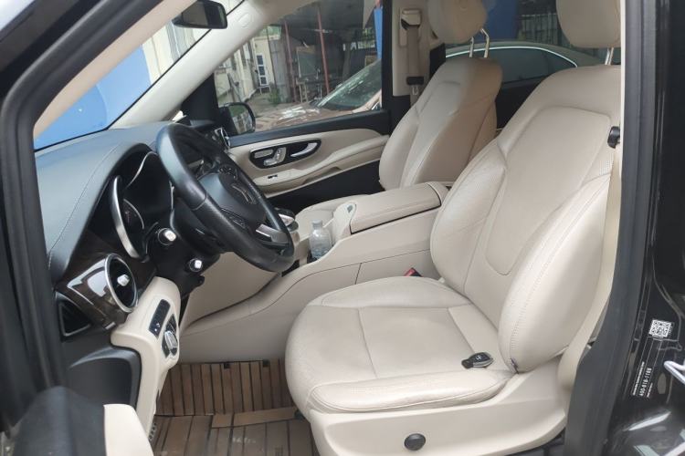 Used Mercedes-Benz V-Class 2018 V 260 Prestige Edition China VI Left Front Seat