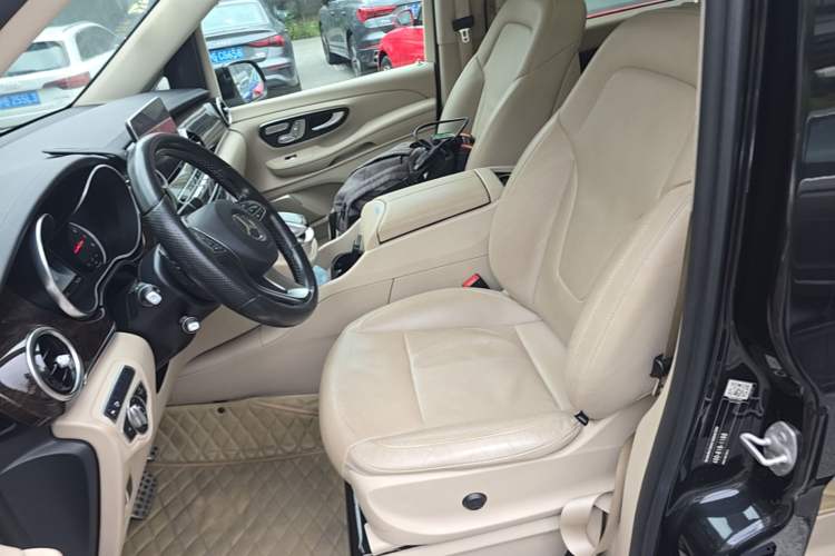 Used Mercedes-Benz V-Class 2018 V 260 L Prestige Extended Version China V Left Front Seat