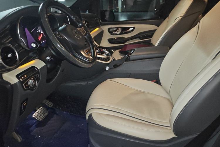 Used Mercedes-Benz V-Class 2018 V 260 L Prestige Extended Version China VI Left Front Seat