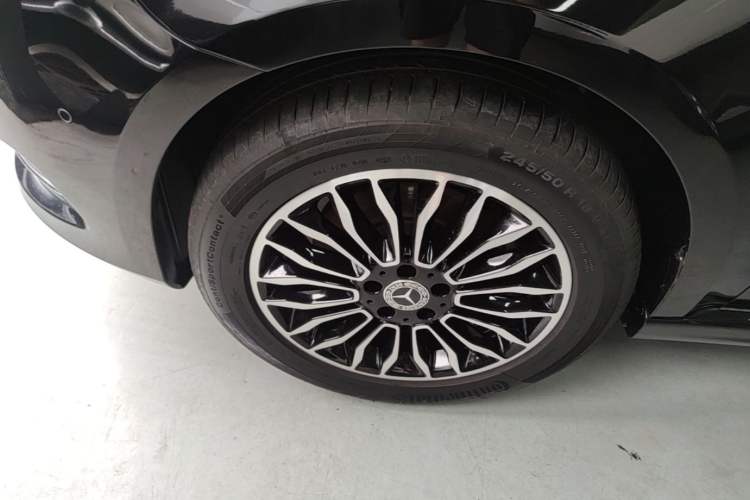 Used Mercedes-Benz V-Class 2018 V 260 Prestige Edition China VI Left Front Wheel Hub