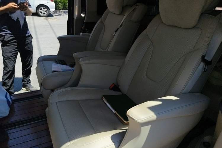 Used Mercedes-Benz V-Class 2018 V 260 L Prestige Extended Version China V Left Rear Seat