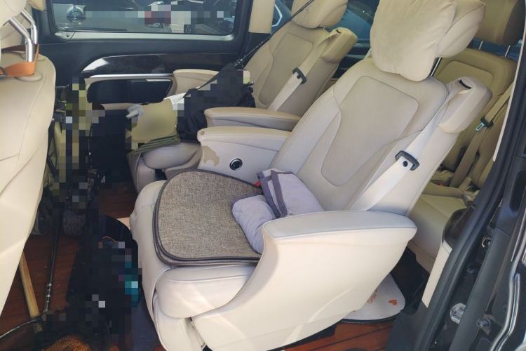 Used Mercedes-Benz V-Class 2018 V 260 Prestige Edition China V Left Rear Seat