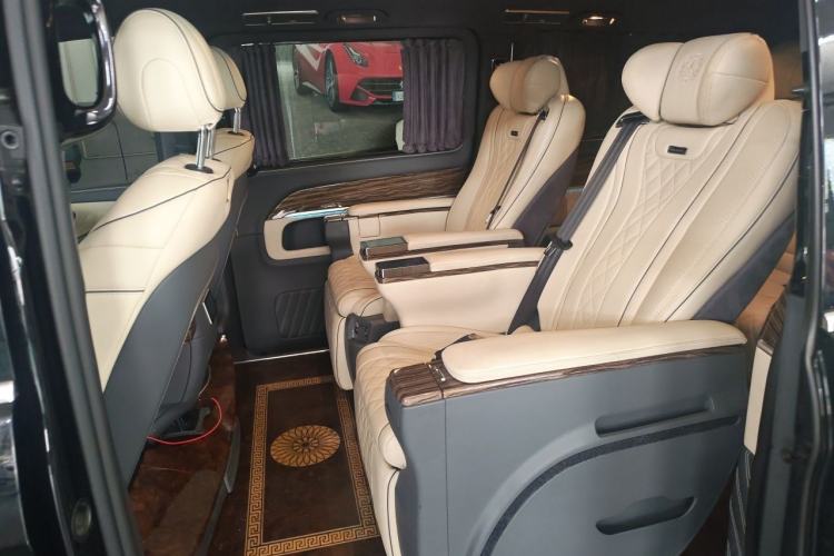 Used Mercedes-Benz V-Class 2018 V 260 L Prestige Extended Version China V Left Rear Seat