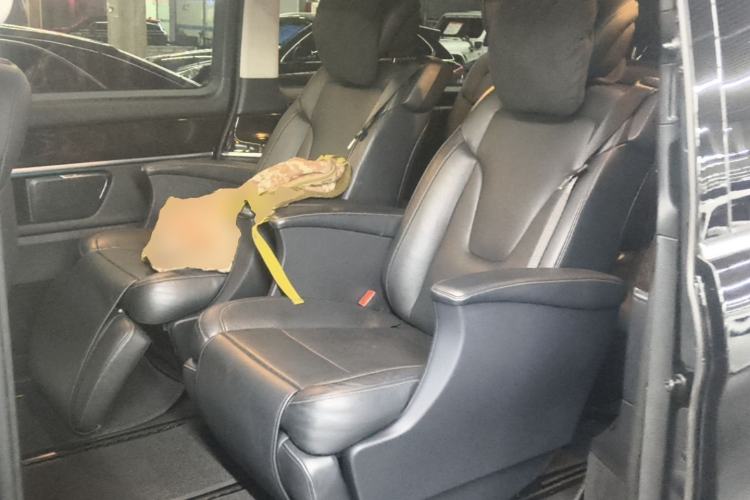 Used Mercedes-Benz V-Class 2018 V 260 Prestige Edition China VI Left Rear Seat
