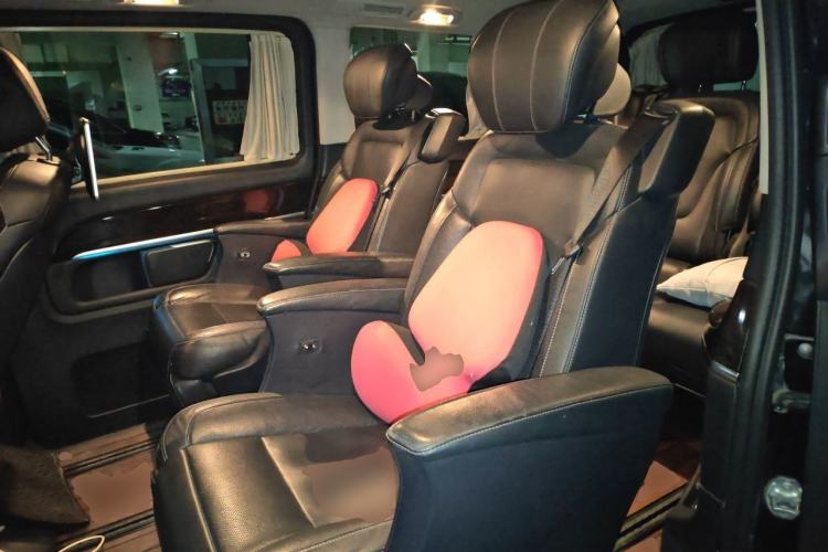 Used Mercedes-Benz V-Class 2018 V 260 Prestige Edition China VI Left Rear Seat