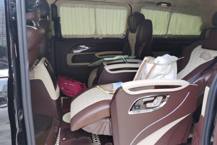 Used Mercedes-Benz V-Class  Left Rear Seat