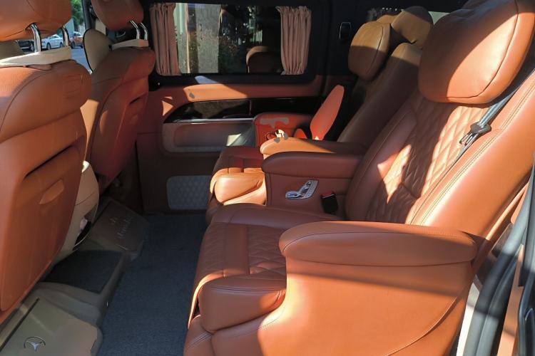 Used Mercedes-Benz V-Class 2018 V 260 L Prestige Extended Version China V Left Rear Seat