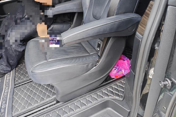 Used Mercedes-Benz V-Class 2018 V 260 Avantgarde Edition China V Left Rear Seat