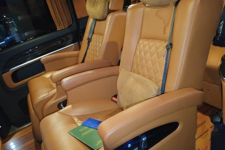 Used Mercedes-Benz V-Class 2018 V 260 Avantgarde Edition China V Left Rear Seat