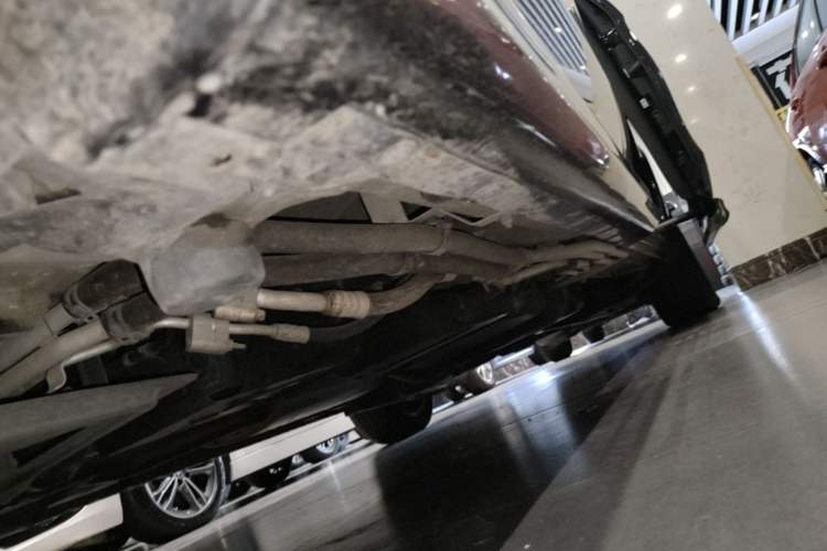 Used Mercedes-Benz V-Class 2018 V 260 L Prestige Extended Version China VI Left Side Sill