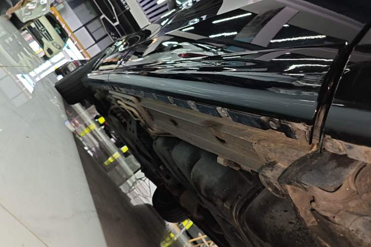 Used Mercedes-Benz V-Class 2018 V 260 Prestige Edition China V Left Side Sill