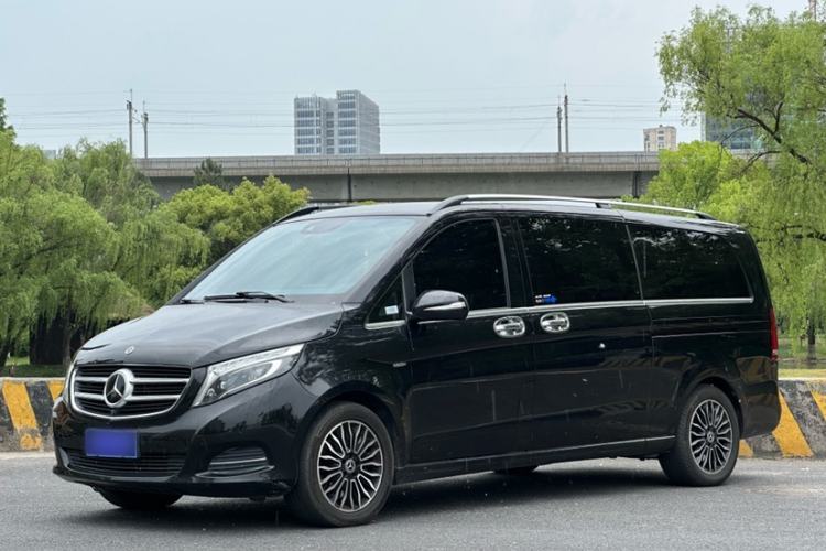 Ojetý Mercedes-Benz V-Class 2018 V 260 L Prestige Extended Version China VI Guazi used car, China used car export, Used car for sale, Used cars, Cheapest cars for sale