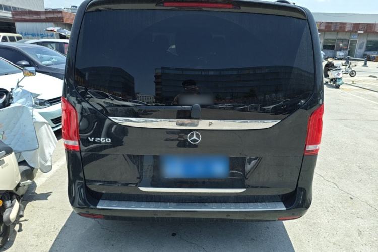 Used Mercedes-Benz V-Class 2018 V 260 Avantgarde Edition China VI Rear