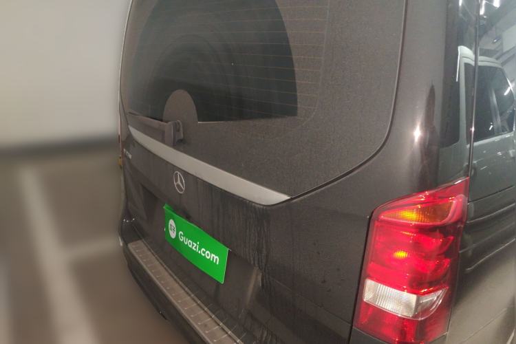 Used Mercedes-Benz V-Class  Rear