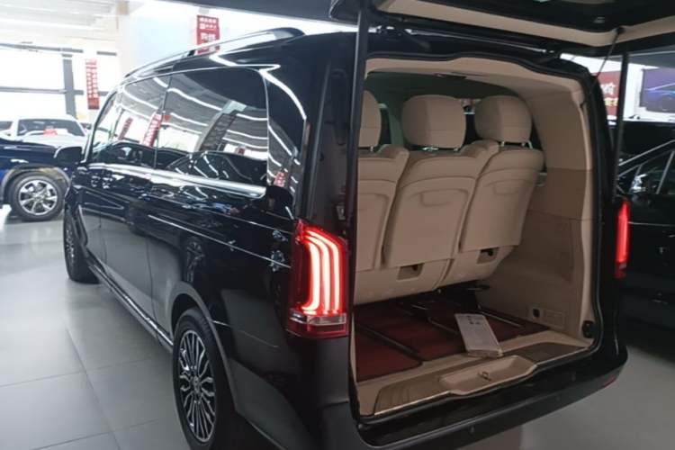 Used Mercedes-Benz V-Class 2018 V 260 L Prestige Extended Version China VI Rear Left 45 Deg