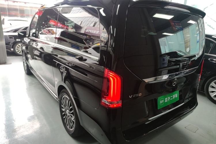 Used Mercedes-Benz V-Class 2018 V 260 Prestige Edition China VI Rear Left 45 Deg
