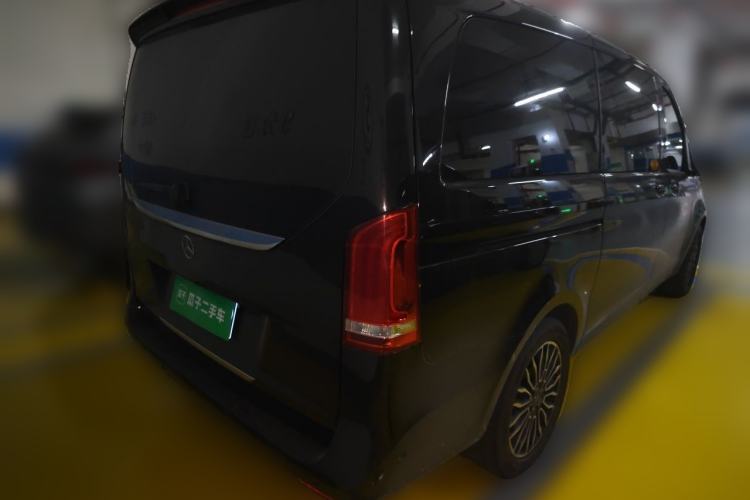 Used Mercedes-Benz V-Class 2018 V 260 Avantgarde Edition China V Rear Right 45 Deg