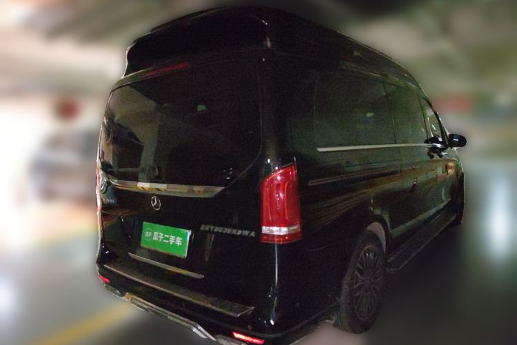 Used Mercedes-Benz V-Class  Rear Right 45 Deg