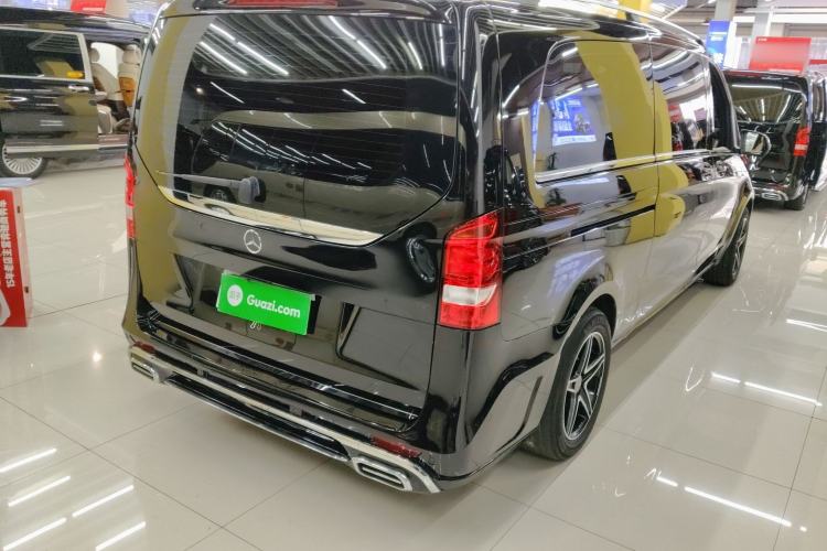 Used Mercedes-Benz V-Class 2018 V250 2.0T Extended Version 5.37 meters Middle East Edition Rear Right 45 Deg
