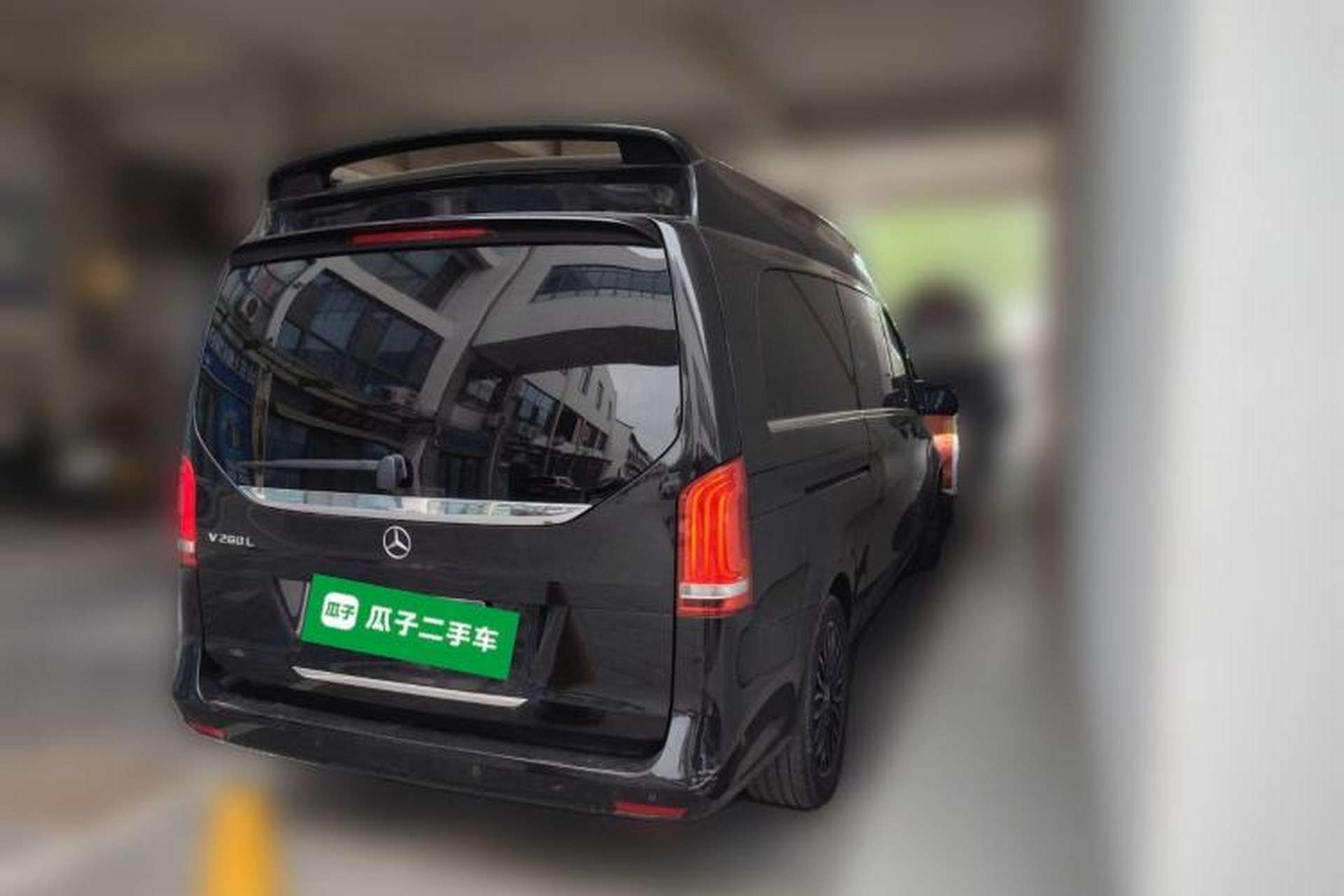 Used Mercedes-Benz V-Class  Rear Right 45 Deg