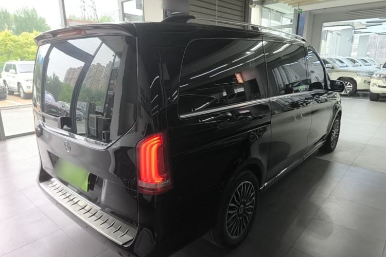 Used Mercedes-Benz V-Class 2018 V 260 Prestige Edition China V Rear Right 45 Deg