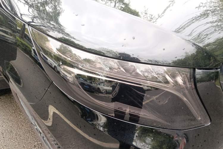 Used Mercedes-Benz V-Class 2018 V 260 L Prestige Extended Version China VI Right Front Headlight