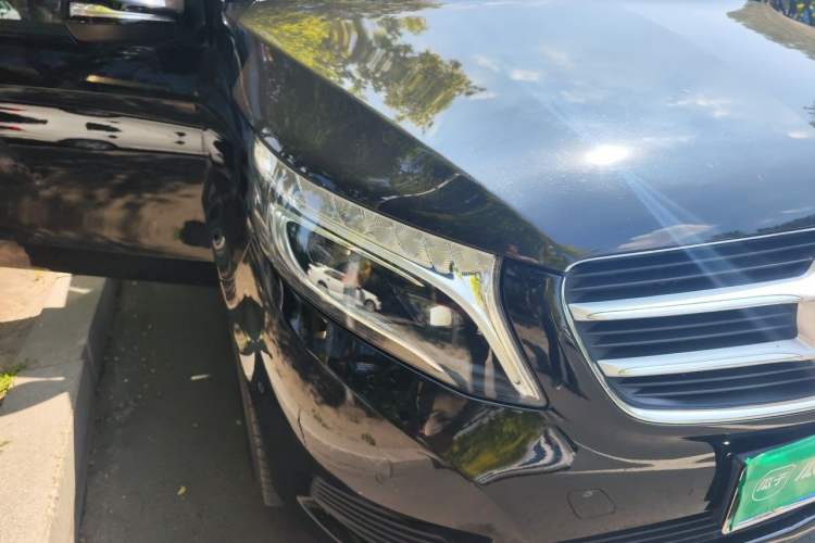 Used Mercedes-Benz V-Class 2018 V 260 Avantgarde Edition China VI Right Front Headlight