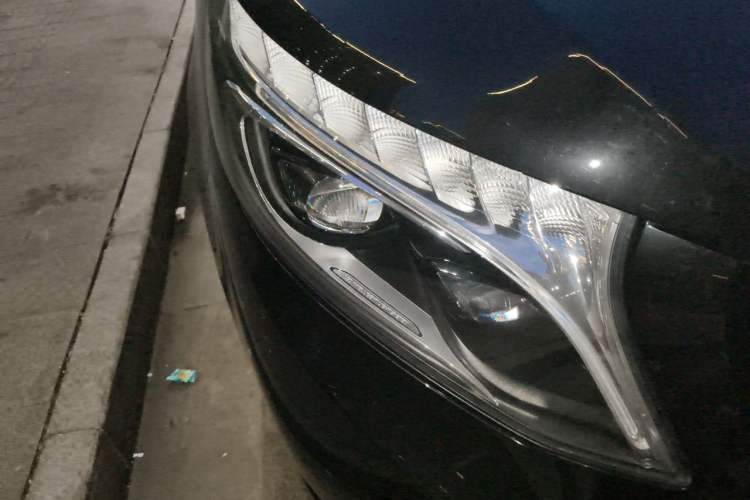 Used Mercedes-Benz V-Class 2018 V 260 Prestige Edition China VI Right Front Headlight