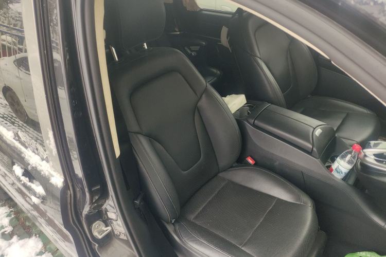 Used Mercedes-Benz V-Class 2018 V 260 L Prestige Extended Version China V Right Front Seat