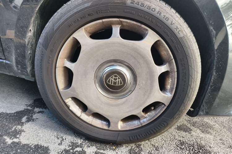 Used Mercedes-Benz V-Class 2018 V 260 L Prestige Extended Version China VI Right Front Wheel Hub